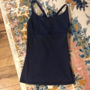 Lululemon Women’s Navy tank